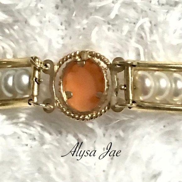 *RARE* Vintage Cameo Estate Jewelry - Rafka Bracelet & Pendant - Picture 11 of 14